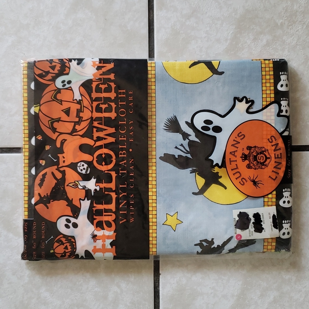NEW Halloween Party Vinyl Tablecloth Round 60" Witch Skulls Pumpkins